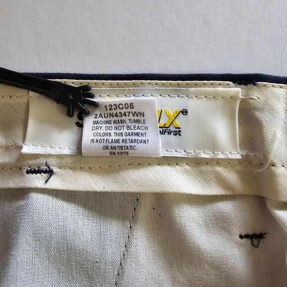 Spotlite LX By Unifirst Navy Blue Reflective Work Pants 40x32 Brand New - Picture 8 of 9